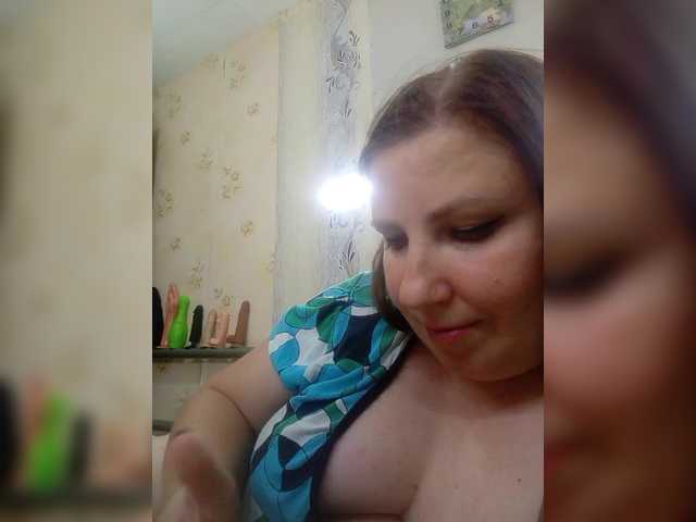 Ogonek37 live cam on BongaCams