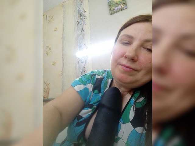 Ogonek37 live cam on BongaCams