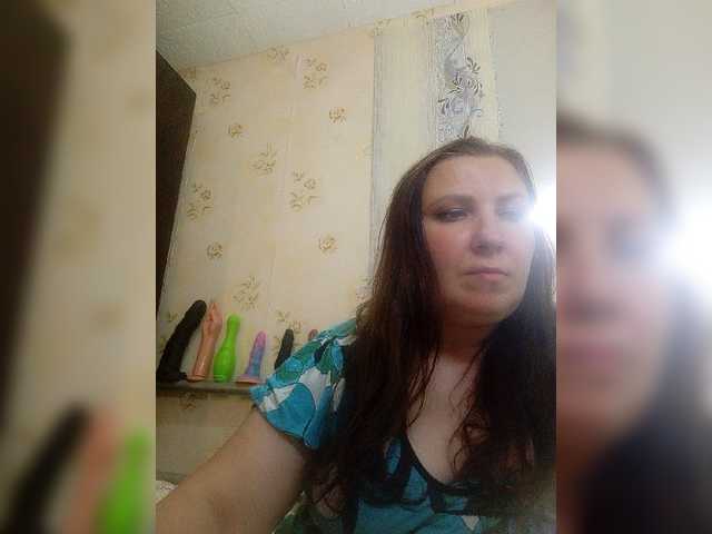 Konfetka80 live cam preview