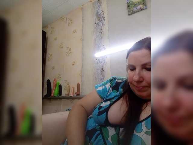 Ogonek37 live cam on BongaCams