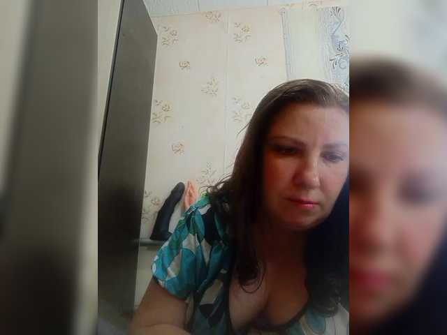 Ogonek37 live cam