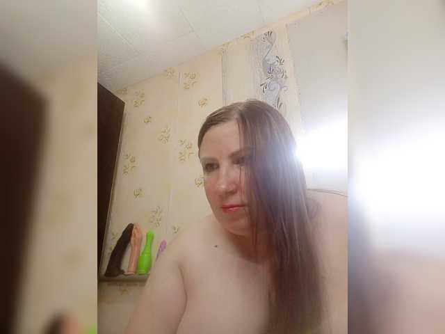 Ogonek37 live cam on BongaCams