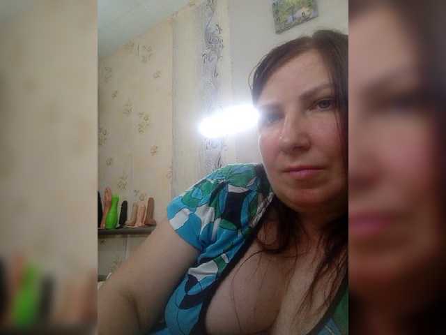Ogonek37 live cam on BongaCams