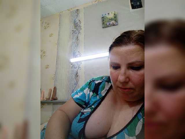 Ogonek37 live cam on BongaCams