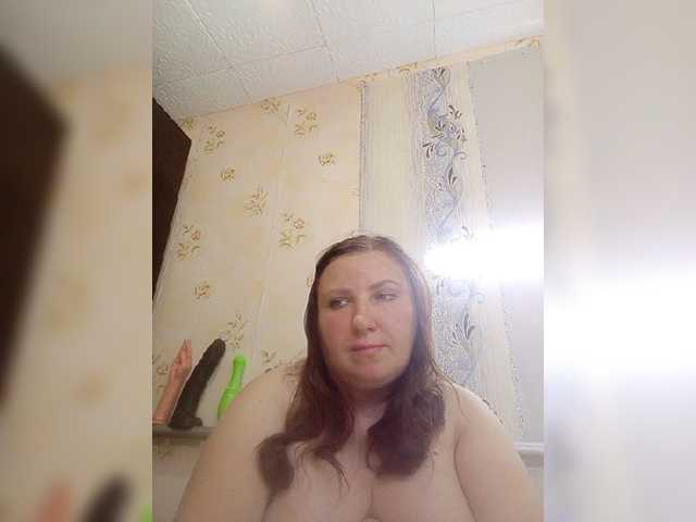Ogonek37 live cam on BongaCams