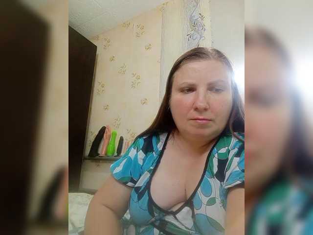 Ogonek37 live cam on BongaCams