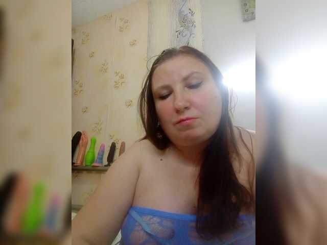Ogonek37 live cam on BongaCams