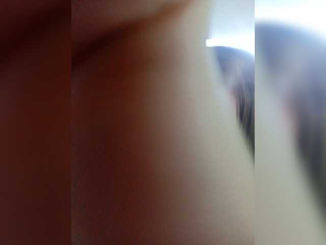 Konfetka80 live webcam show