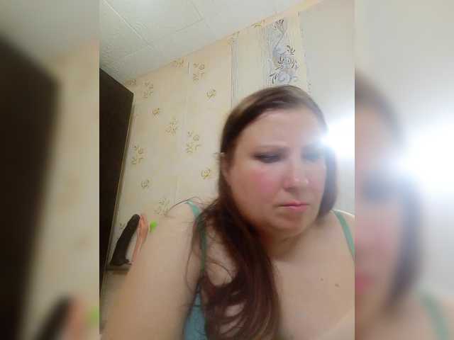 Konfetka80 live cam preview