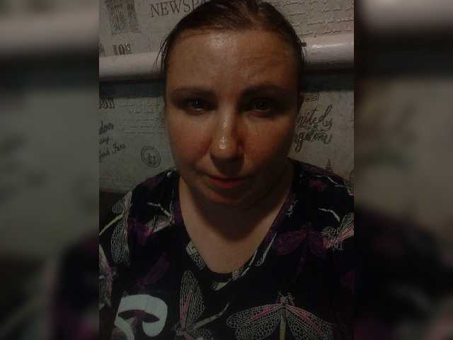 Konfetka80 live cam preview