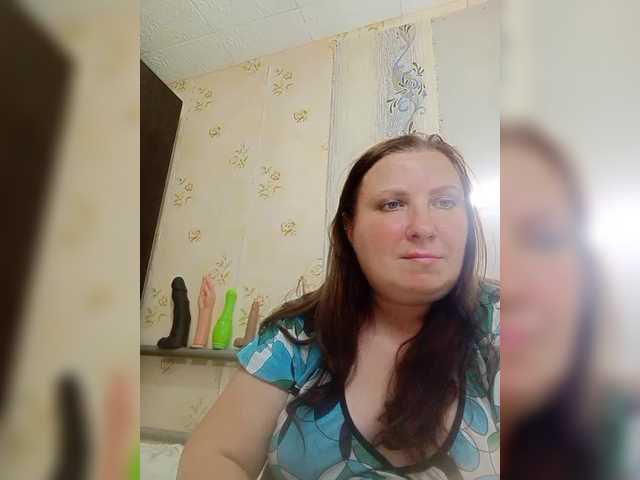 Ogonek37 live cam on BongaCams