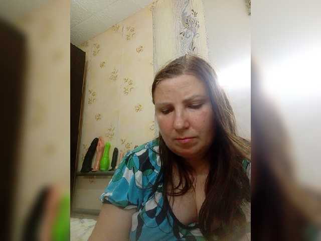 Ogonek37 live cam on BongaCams