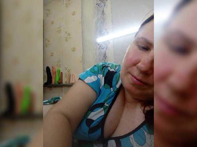 Ogonek37 live cam on BongaCams