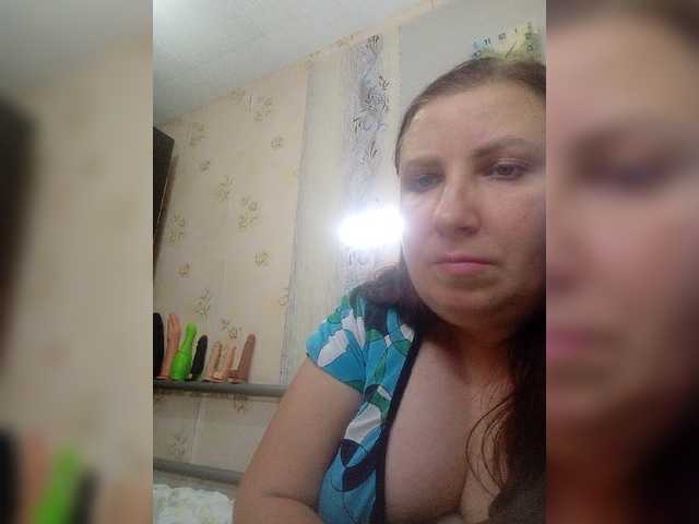 Ogonek37 live cam on BongaCams