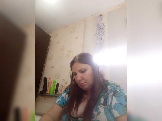 Ogonek37 live cam on BongaCams