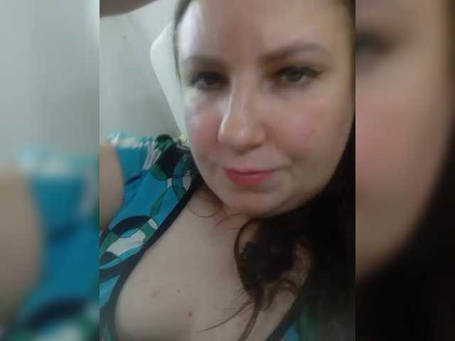 Ogonek37 live cam on BongaCams