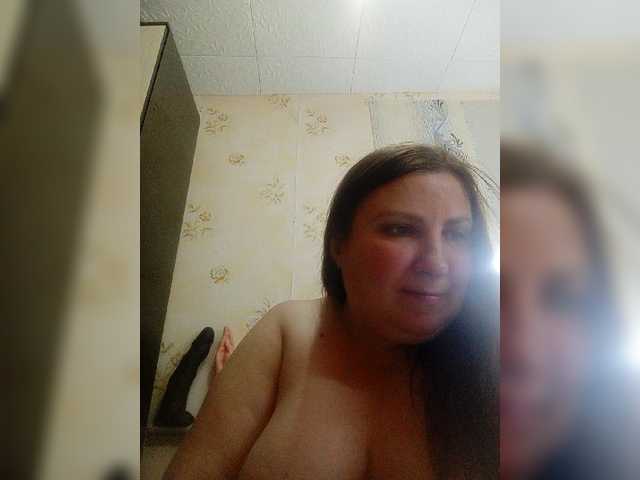 Konfetka80 live cam preview