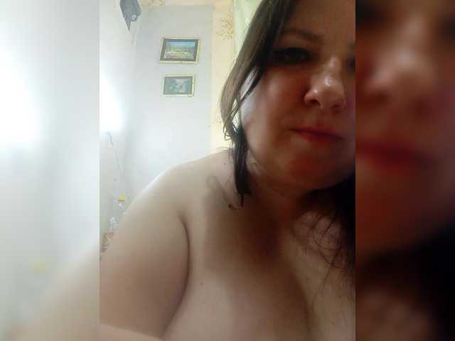 Ogonek37 live cam on BongaCams