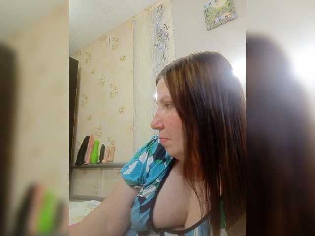 Ogonek37 live cam on BongaCams