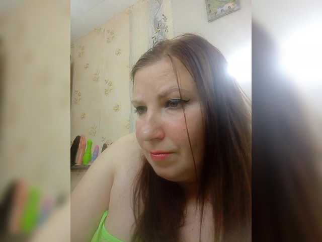 Ogonek37 live cam on BongaCams