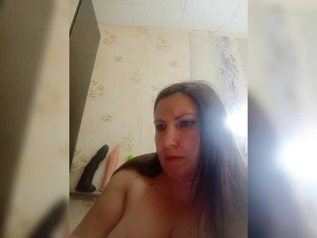 Ogonek37 live cam on BongaCams