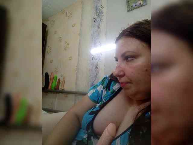 Ogonek37 Live Webcam on BongaCams