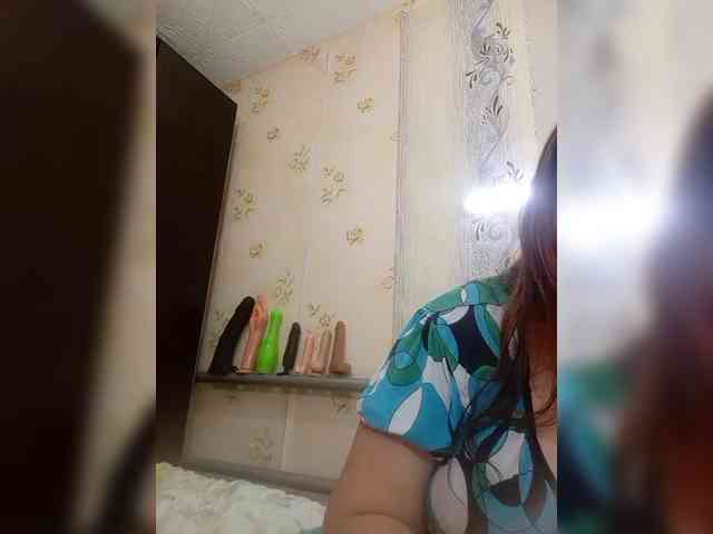 Konfetka80 webcam