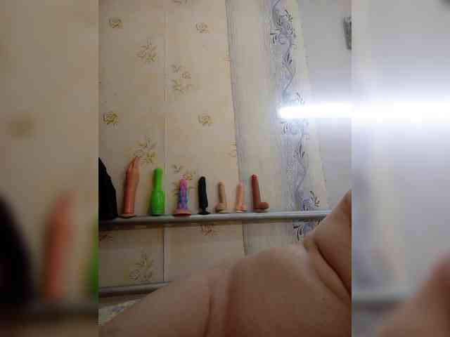Konfetka80 webcam
