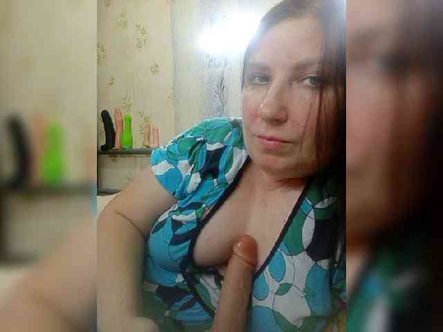 Ogonek37 Live Webcam on BongaCams