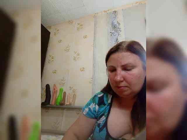 Ogonek37 Live Webcam on BongaCams