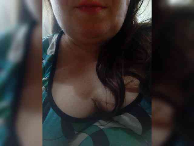 Ogonek37 Live Webcam on BongaCams