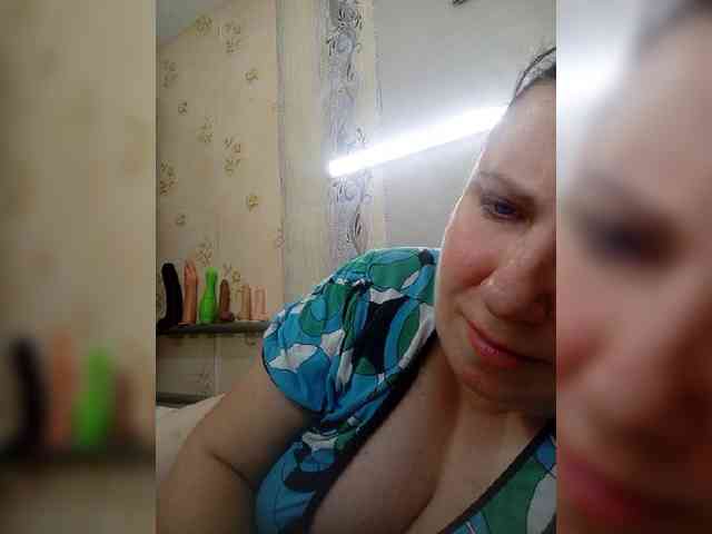 Ogonek37 Live Webcam on BongaCams