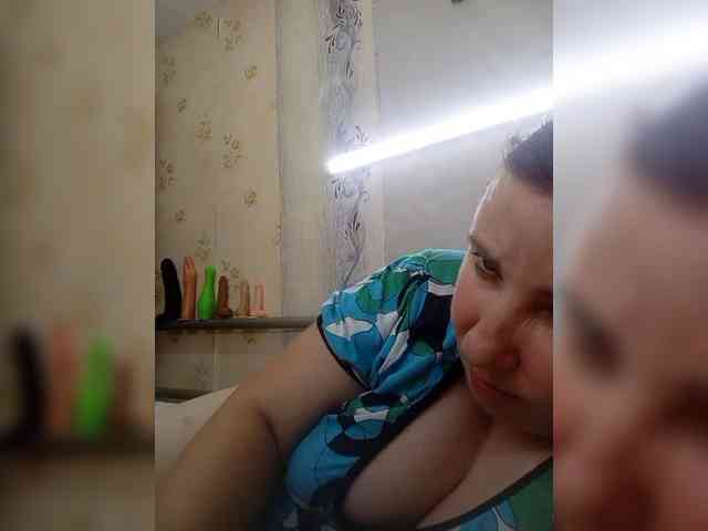 Ogonek37 Live Webcam on BongaCams