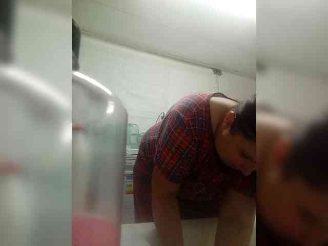 Konfetka80 webcam