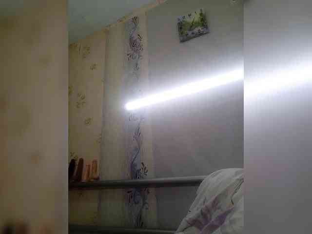Konfetka80 webcam
