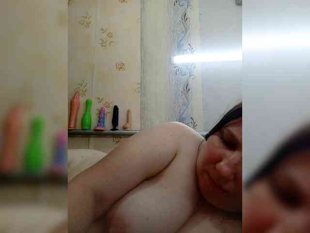 Konfetka80 webcam