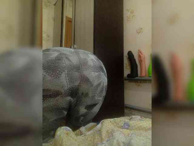 Konfetka80 webcam