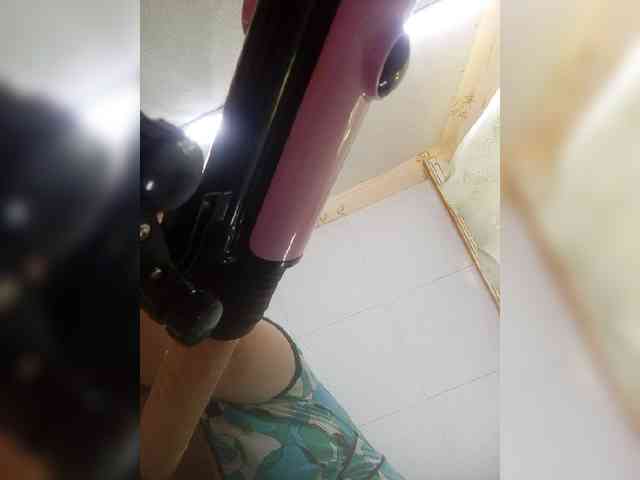 Konfetka80 webcam