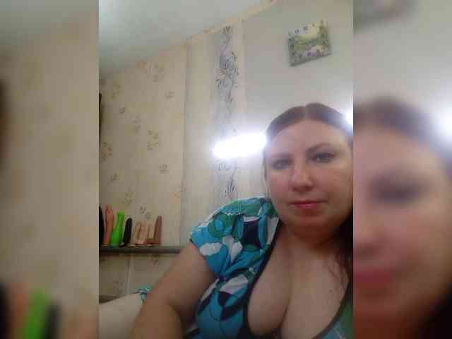 Ogonek37 Live Webcam on BongaCams