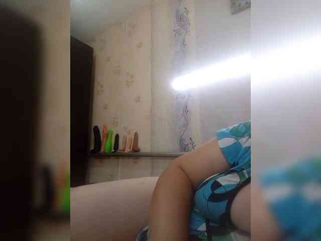 Konfetka80 webcam