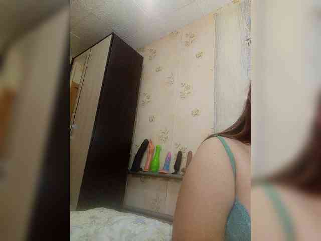 Konfetka80 webcam