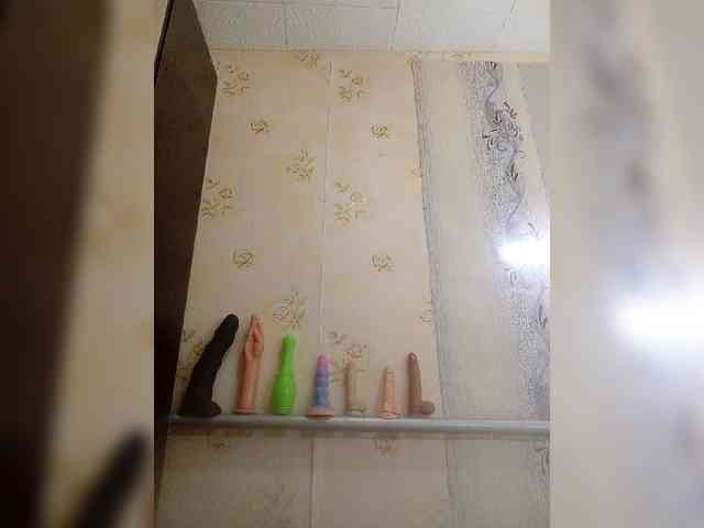 Konfetka80 webcam