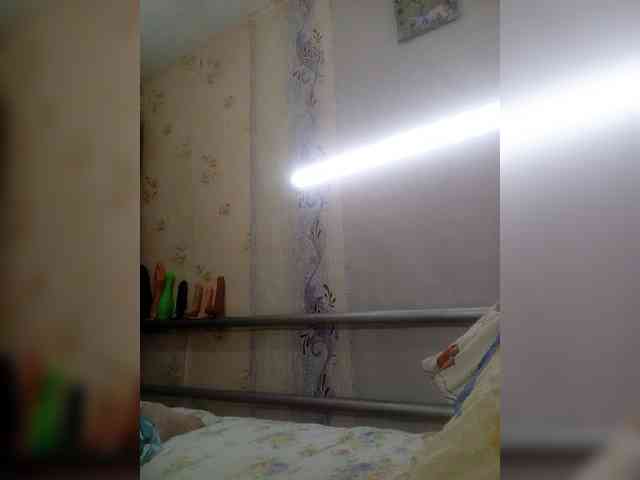 Konfetka80 webcam