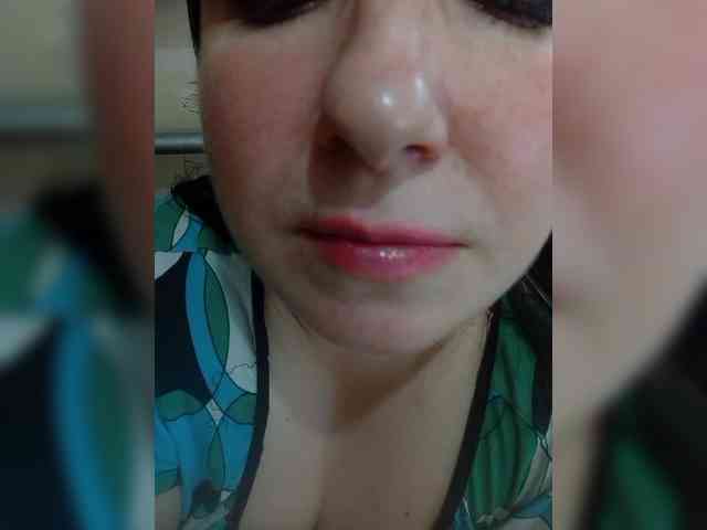 Ogonek37 Live Webcam on BongaCams