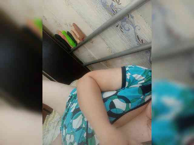 Konfetka80 webcam