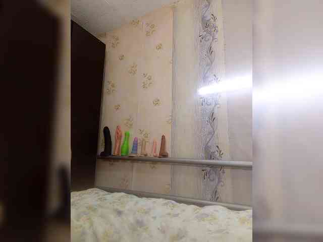 Konfetka80 webcam