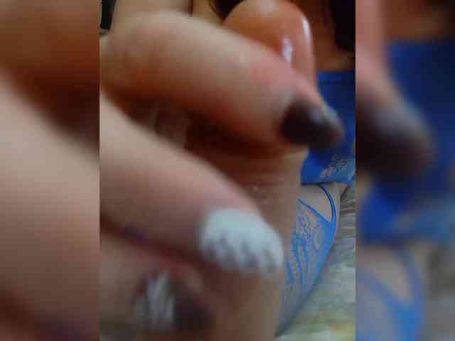 Konfetka80 webcam