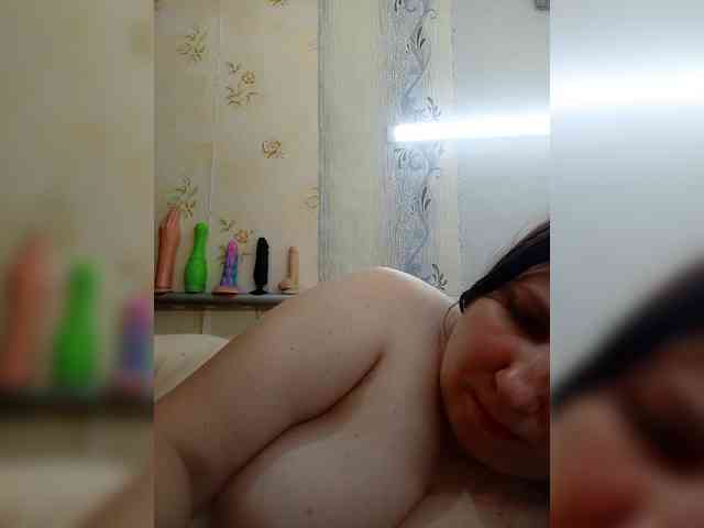 Konfetka80 webcam
