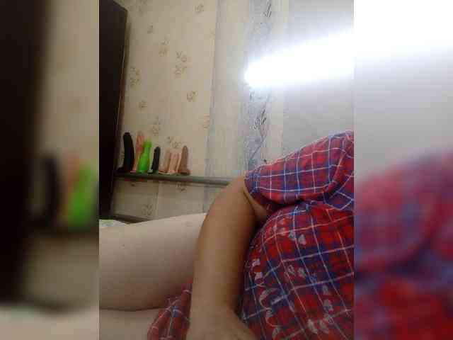 Konfetka80 webcam