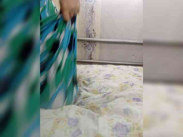 Konfetka80 webcam